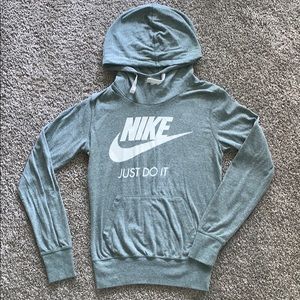 Heather gray Nike hoodie